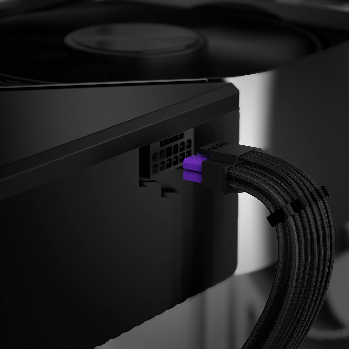 C850 Gold Core cable release detail